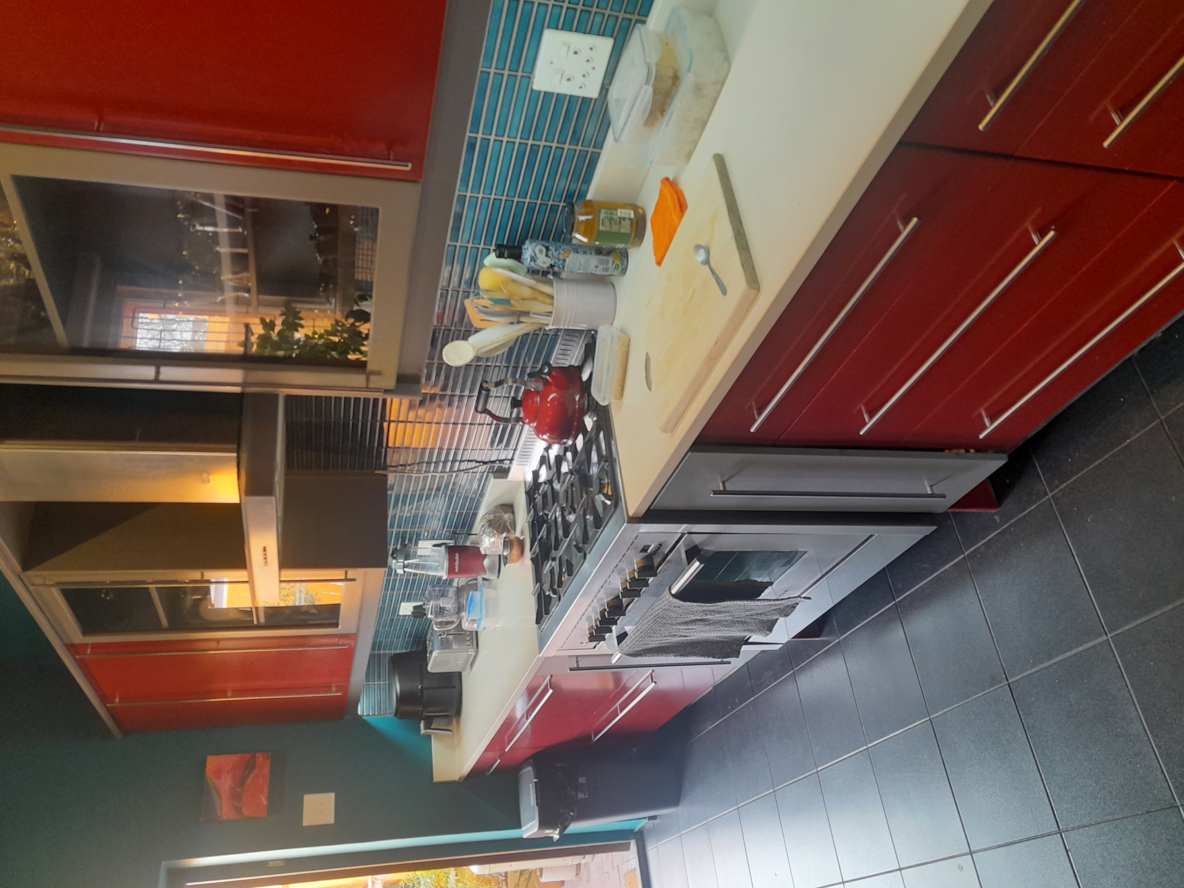 Kitchen range and teal tile — Flavor Players color reference